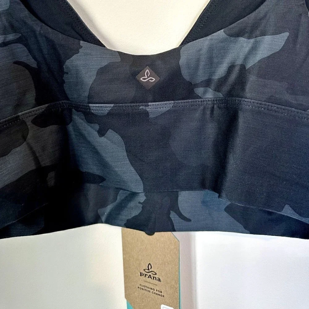 NWT Prana Layna Brami in Black Camo - Size Small